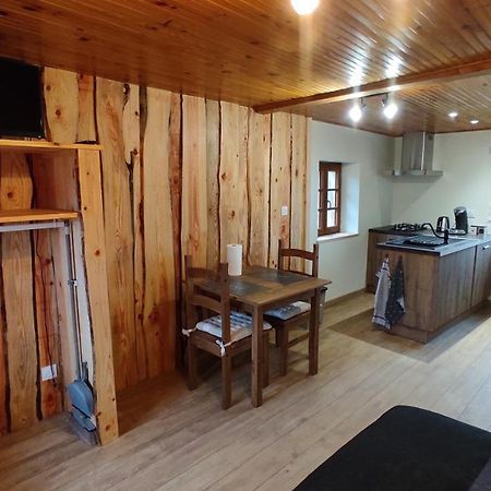 Studio Chaleureux Dans Les Monts Du Forez Verrieres-en-Forez Екстер'єр фото